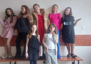 Damy z klasy IVa