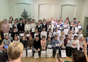 Nagrodzeni w konkursie " Kartka z Aniołkiem"