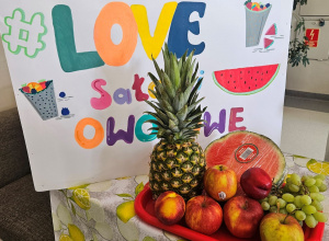Kiermasz " Love sałatki owocowe"