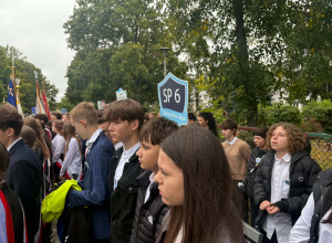 Klasa VIIIb na uroczystościach upamiętniających 87. rocznicę agresji Związku Radzieckiego na Polskę oraz Światowy Dzień Sybiraka
