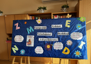 Tablica poświęcona dysleksji.