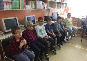 Chłopcy z klasy IIa uczestnikami spotkania w ramach Dnia Głośnego Czytania