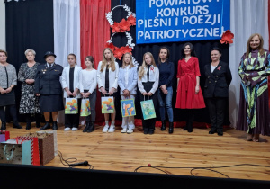 Nagrodzeni w kategorii: klasy IV- VI oraz organizatorzy i zaproszeni goście