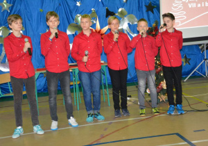 Zespół wokalny chłopców w świątecznym repertuarze